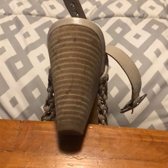 Vince Camuto sandals - Picture 7 of 7